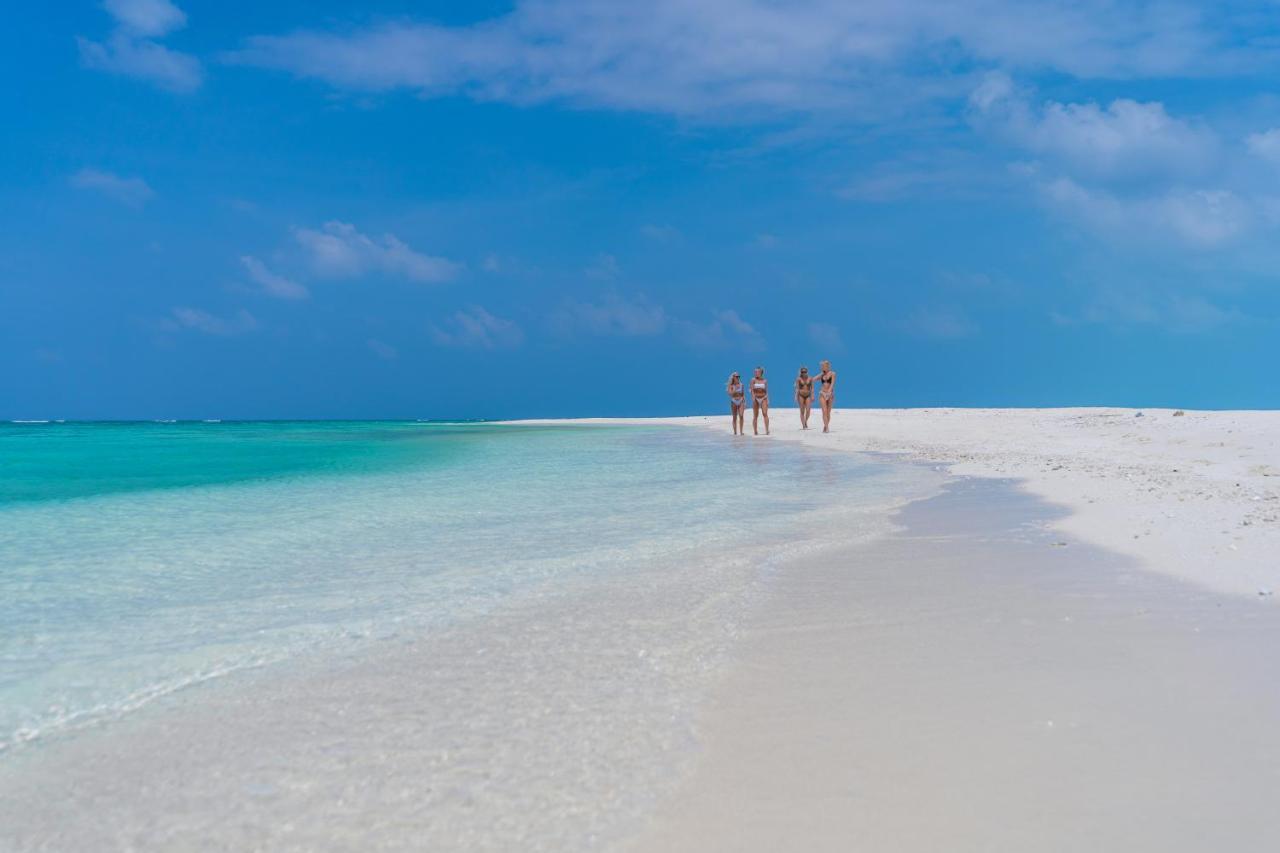 เซวิเน็ก อินน์ Feridhoo ภายนอก รูปภาพ