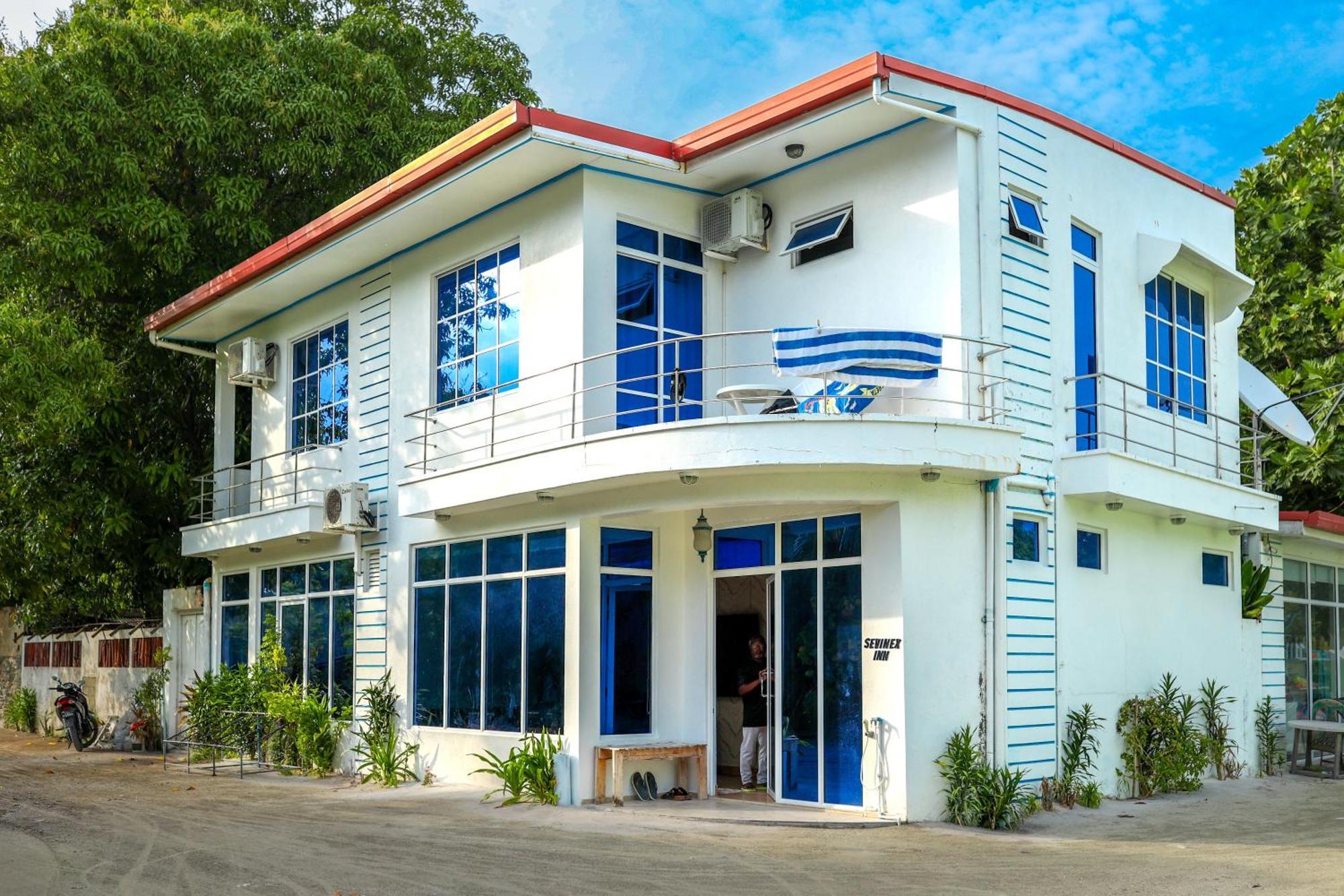 เซวิเน็ก อินน์ Feridhoo ภายนอก รูปภาพ