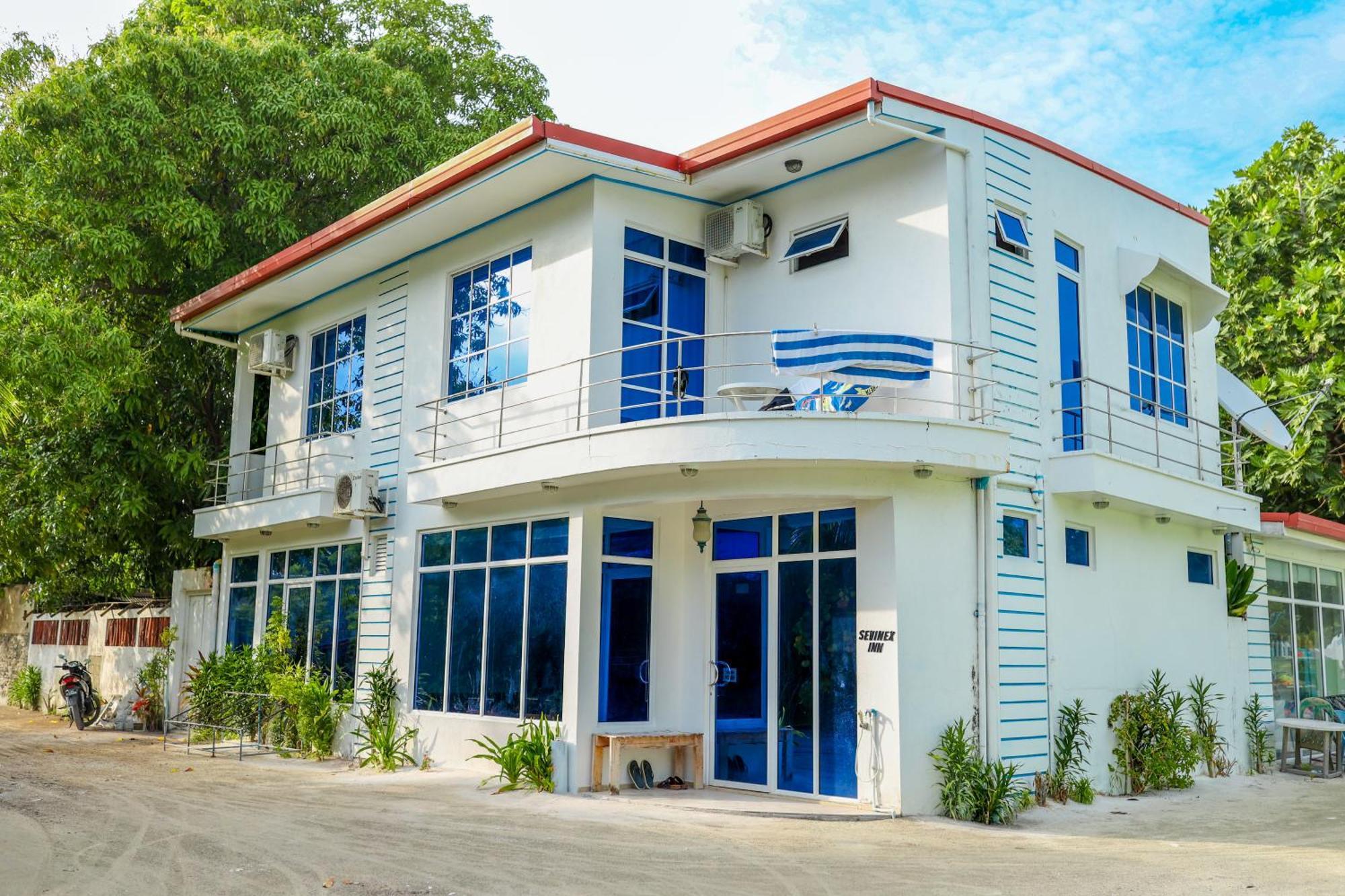 เซวิเน็ก อินน์ Feridhoo ภายนอก รูปภาพ