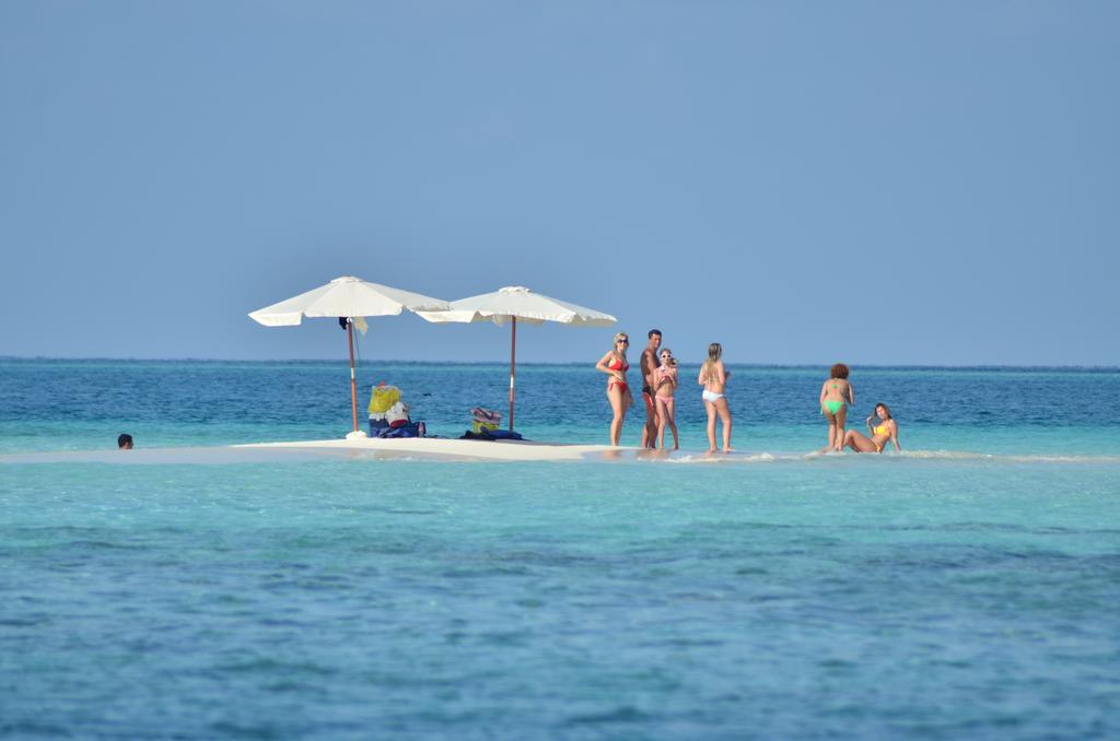 เซวิเน็ก อินน์ Feridhoo ภายนอก รูปภาพ
